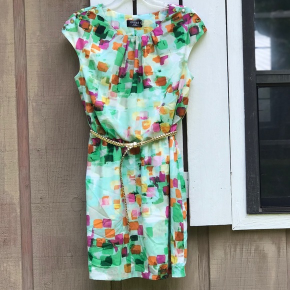 Guess Dresses & Skirts - GUESS abstract patterned dress